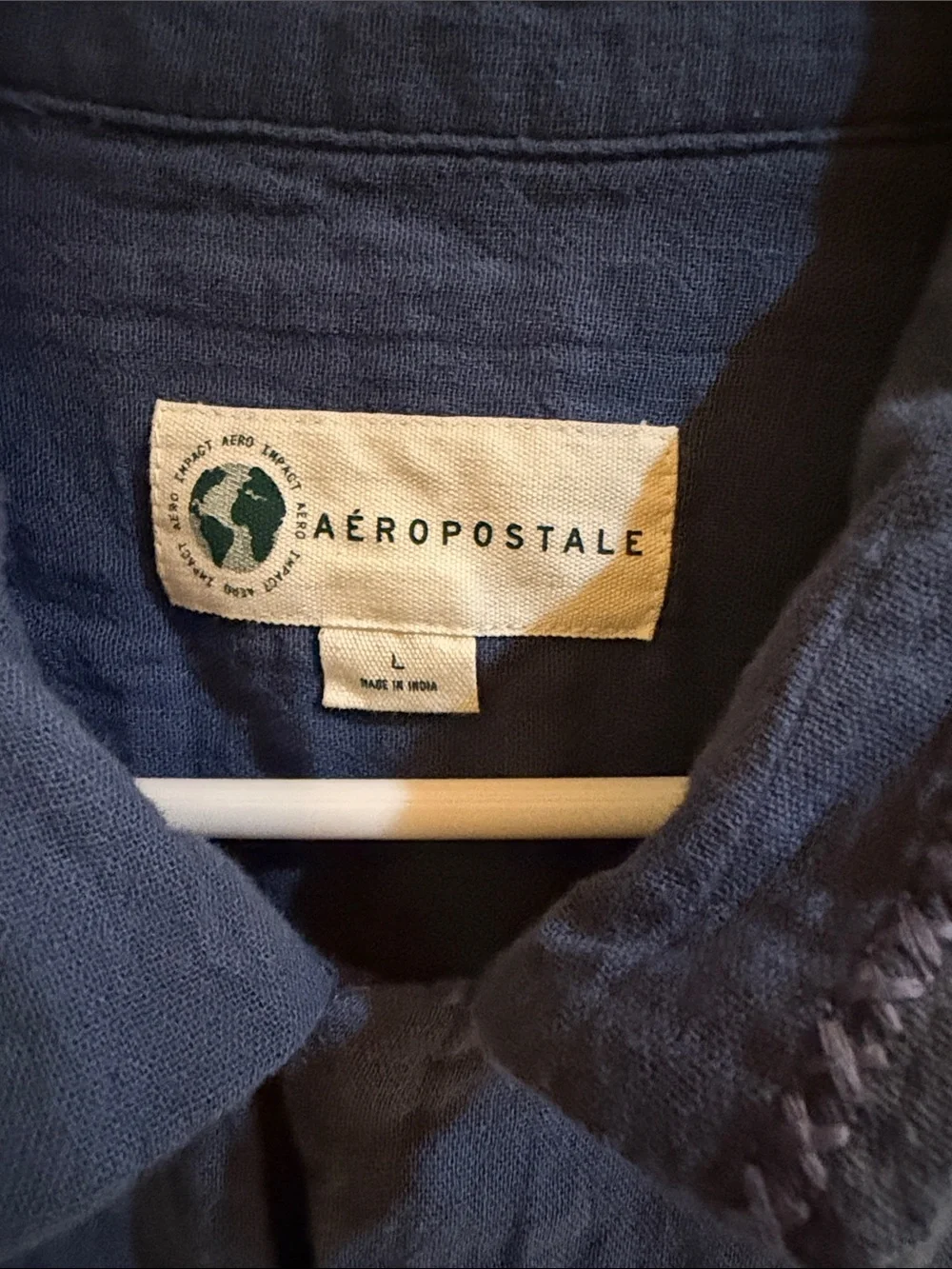 Aeropostale Aero Impact Blue Embroidered Floral Gauze Camp Shirt L